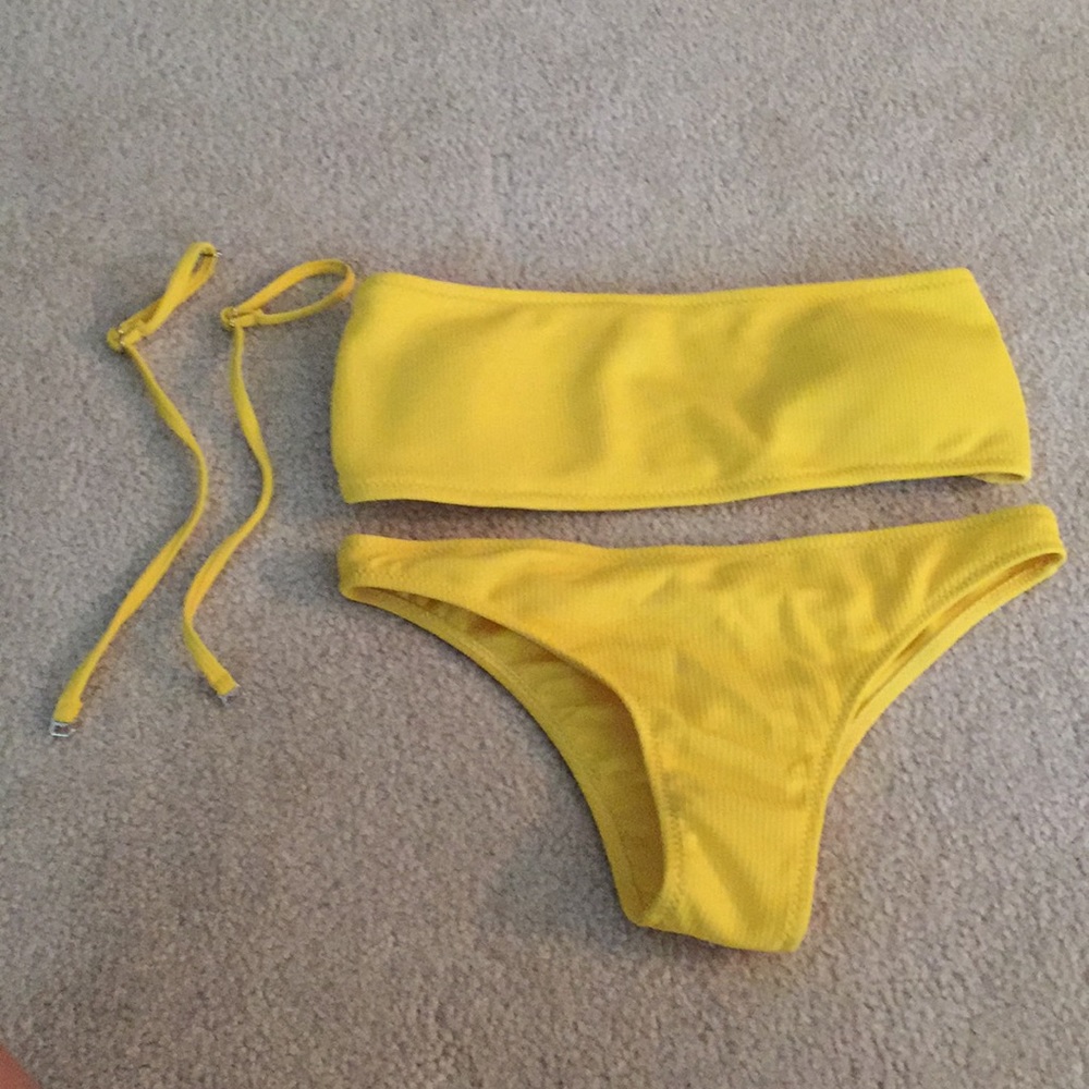 Yellow ribbed swimsuit